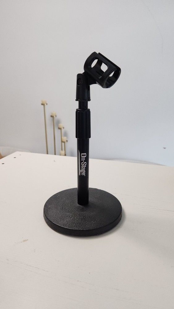 Mic Stand With Recording Mesh Accesory