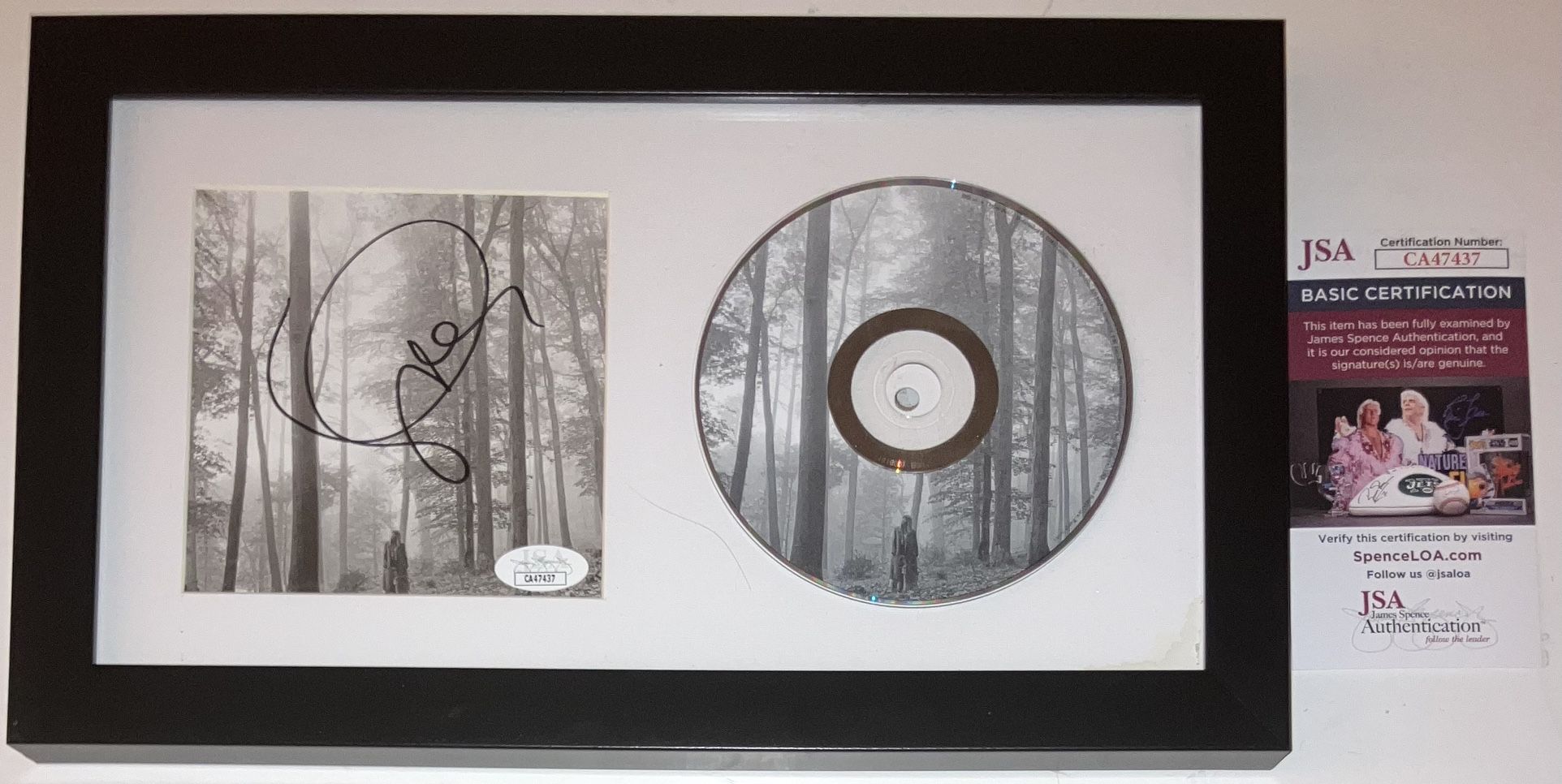 TAYLOR SWIFT SIGNED AUTOGRAPHED FOLKLORE CD ALBUM FRAMED JSA COA RARE!