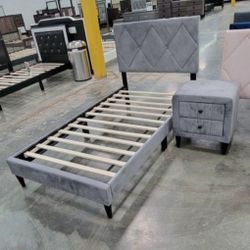 ✅️✅️Twin Bed in Gray (Mattress Not Included)✅️ night stand not included ✅️✅️