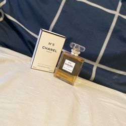 N’5 Channel Perfume/cologne 