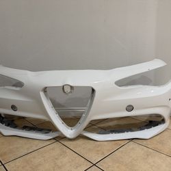 Alfa Romeo Giulia Front Bumper