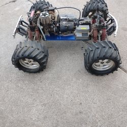 RC nitro T-Maxx as is 75th Ave Indian School serious buyers only please no controller or body