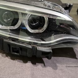 BMW 2 Series OEM Xenon  Adaptive Headlight RH
