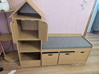 Kids Shelf and Reading Nook