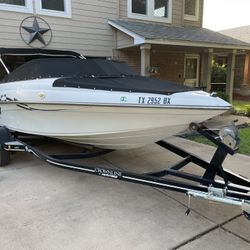 2004 Crown Line 18 Ft