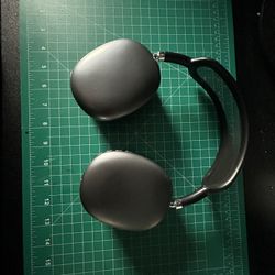air pod pro maxes 