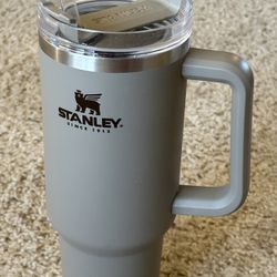 40oz Stanley Tumbler 