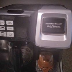 Coffee Maker Works Excellent 
