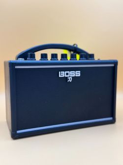 BOSS KATANA MINI KTN-MINI GUITAR AMPLIFIER USED