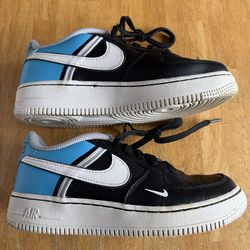Used Nike Air Force 1 low black light blue current Youth 4y, Women’s 5.5