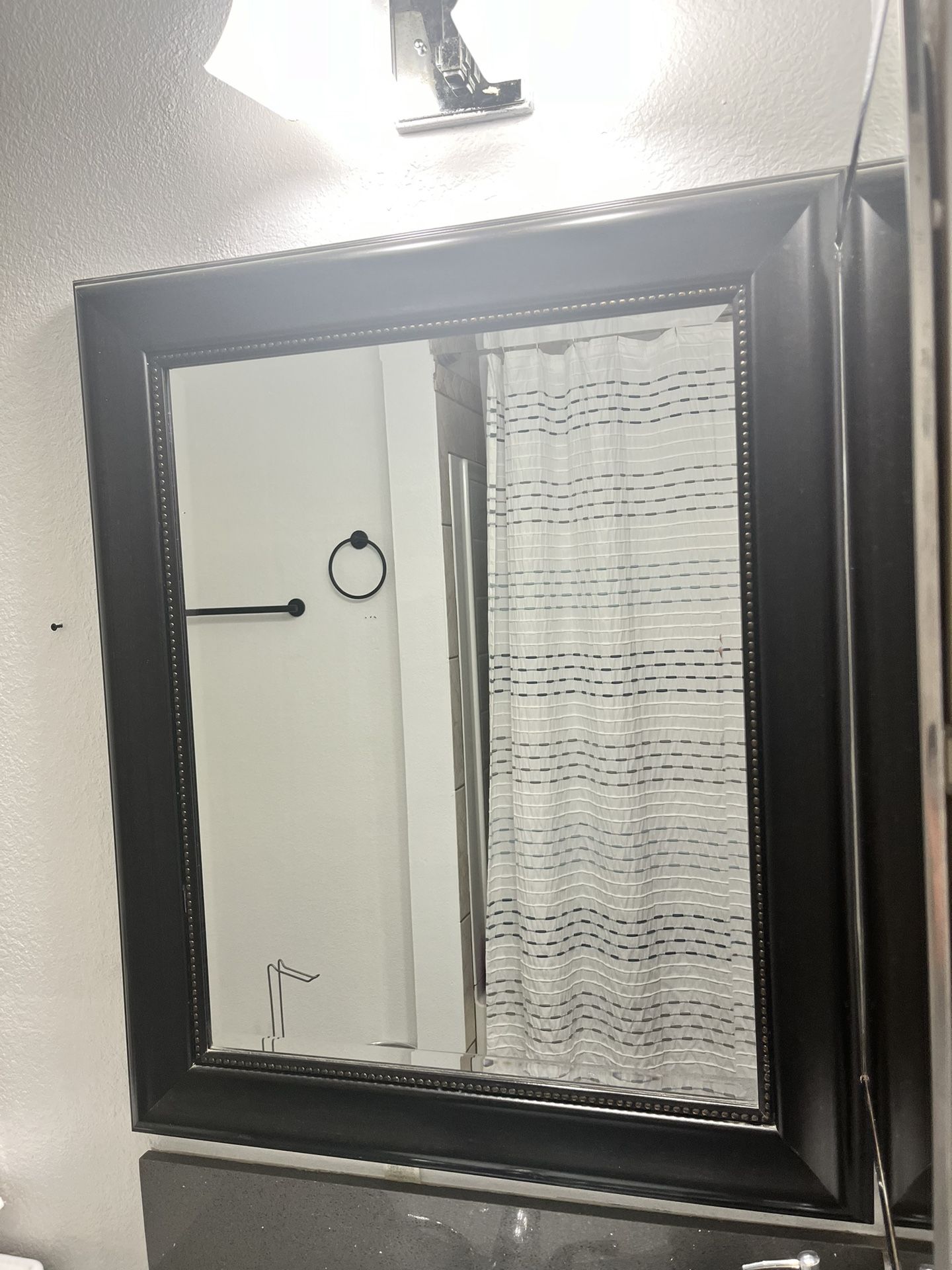 30x36 Mirror