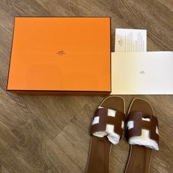 Authentic Hermes Oran Sandals