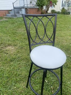 Bar Stood Chairs  2 For 50