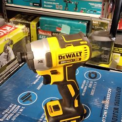 DEWALT 20V MAX XR BRUSHLESS 1/4" (6mm) CORDLEES IMPACT DRIVER (TOOL ONLY)
