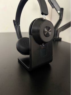 Wireless headset