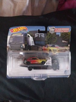 Hot Wheels Premium Car Culture Team Transport Set