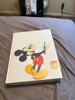 Walt Disney Book