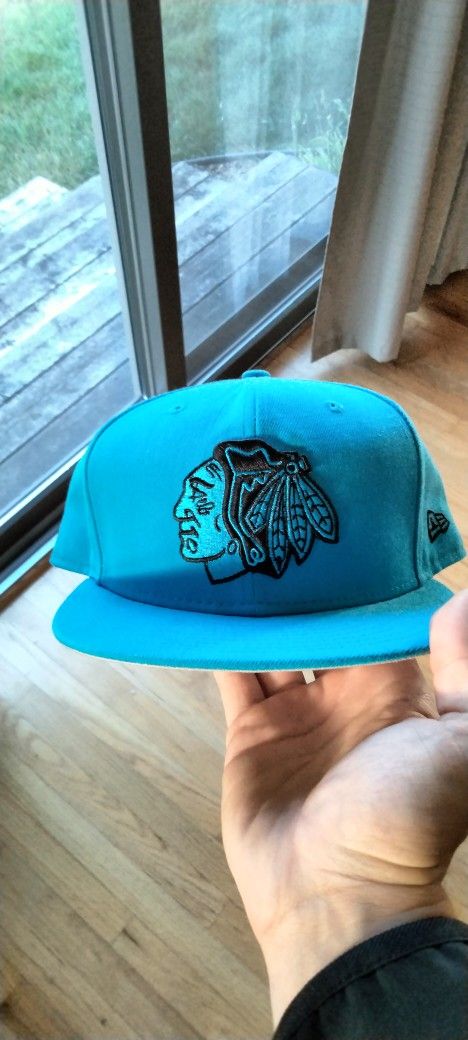 Blackhawks Hat Size 8