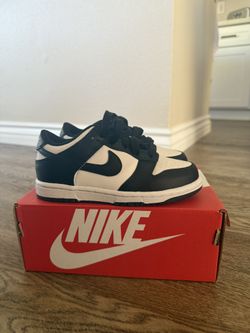 Nike Dunk Low Pandas Size 11C