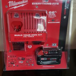 New!!! Milwaukee Battery And Charger 