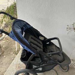 Stroller 