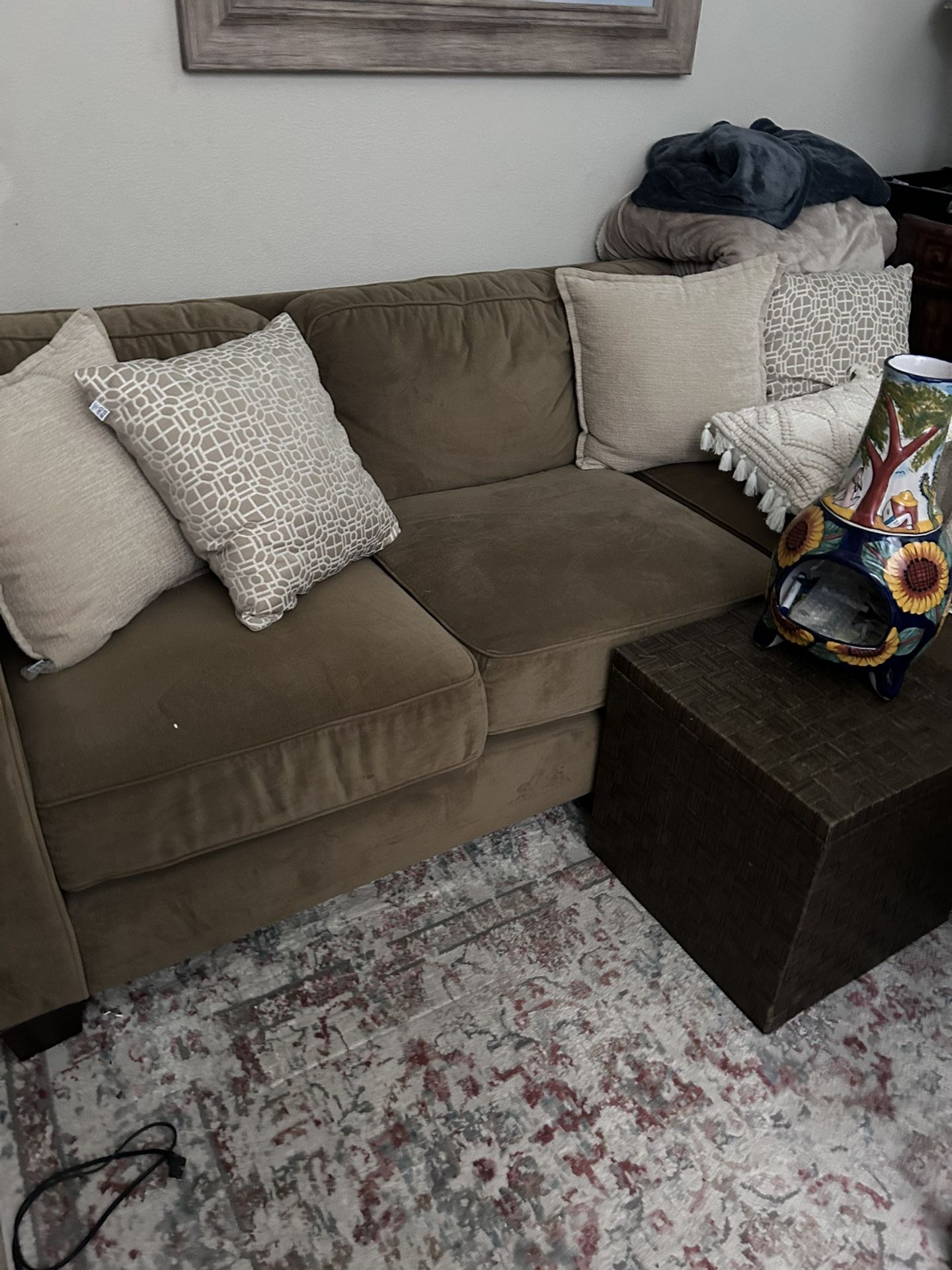 Furniture Couch