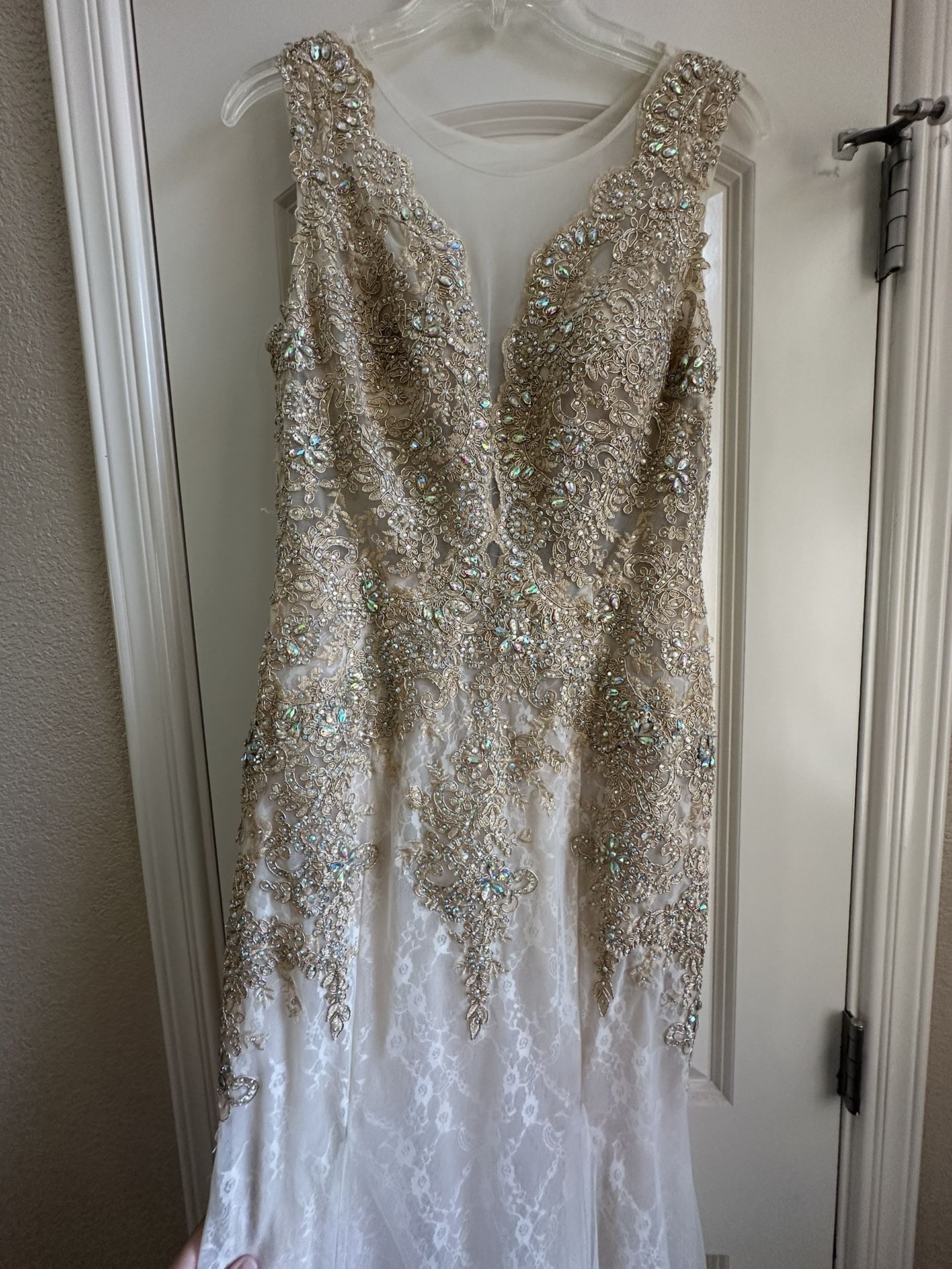 Good Sleeveless Dress $20