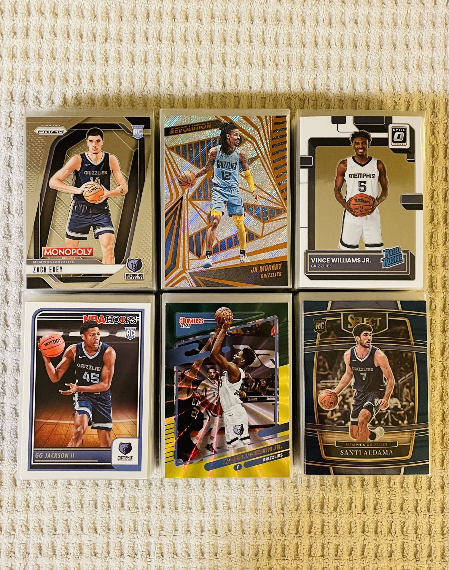 Memphis Grizzlies 200 Card Basketball Lot!