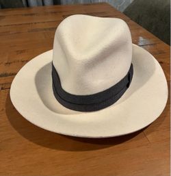 Rag & Bone women’s Wool Hat white & gray size small