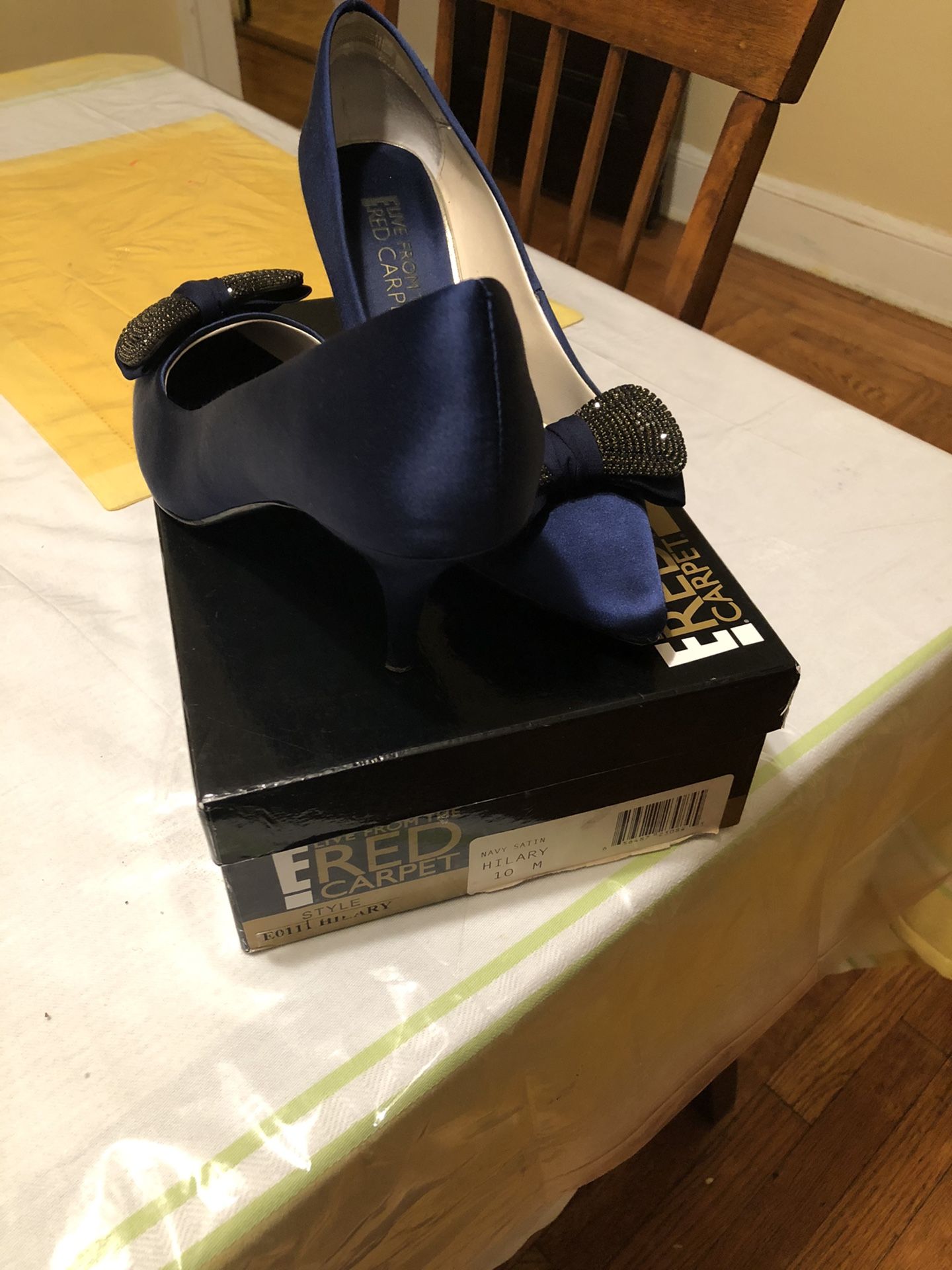 Red Carpet navy blue ladies dress shoes size 10 M