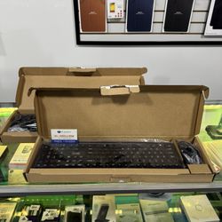NEW - AMAZON BASICS WIRED KEYBOARD AND MOUSE COMBO