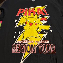 Pokémon Trainers Region Tour Size L/M
