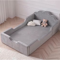 Toddler bed
