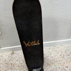 Voku Skateboard With Skate Stand 