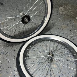 20 Inch Basic Chrome Rims + Tires 2.125