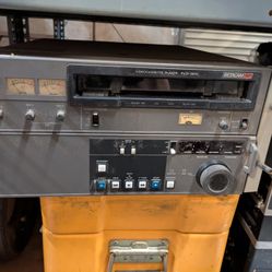 SONY PLAYER BETACAM SP SONY PVW2600 UNTESTED
