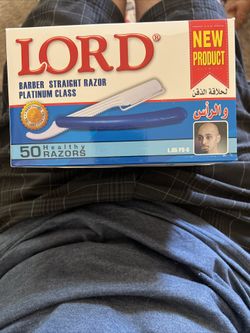 Shaving Straight  Razor Blades 50 Count New 