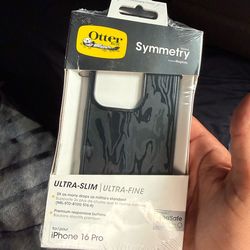Otter box iPhone 16 pro