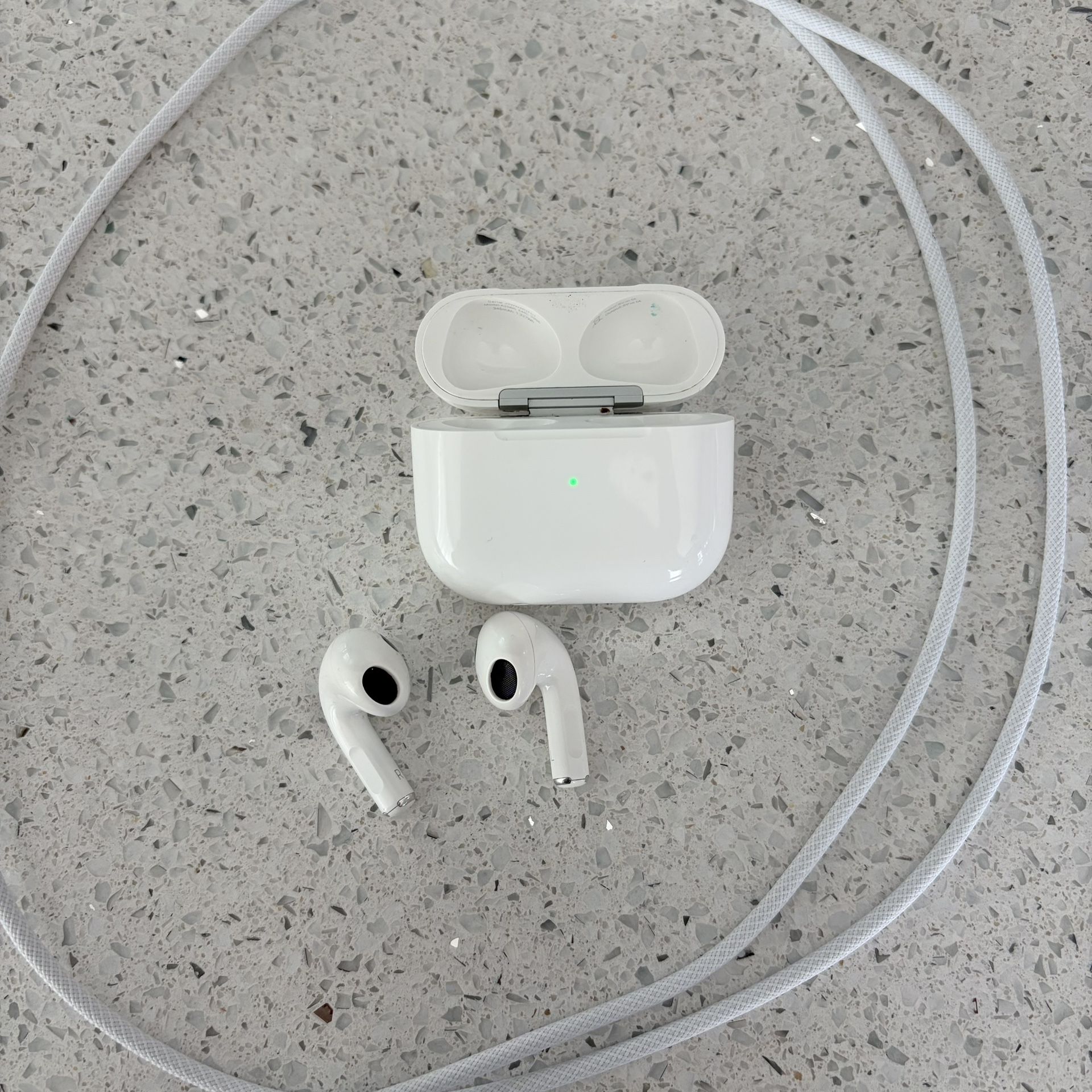 Apple Airpods 3rd Generation Wireless Earbuds