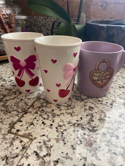 Cups
