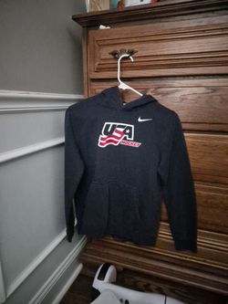 Youth large USA Hockey sweatshirt