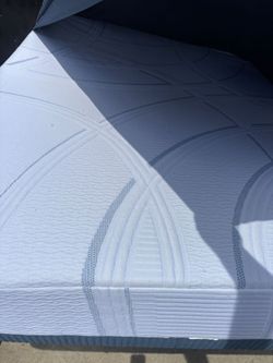 White Queen Mattress