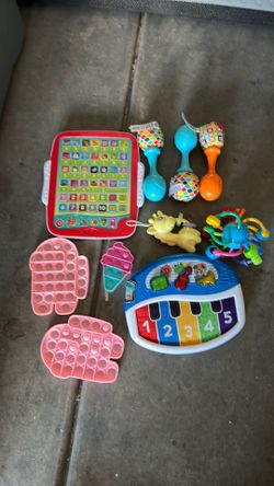 Baby toys
