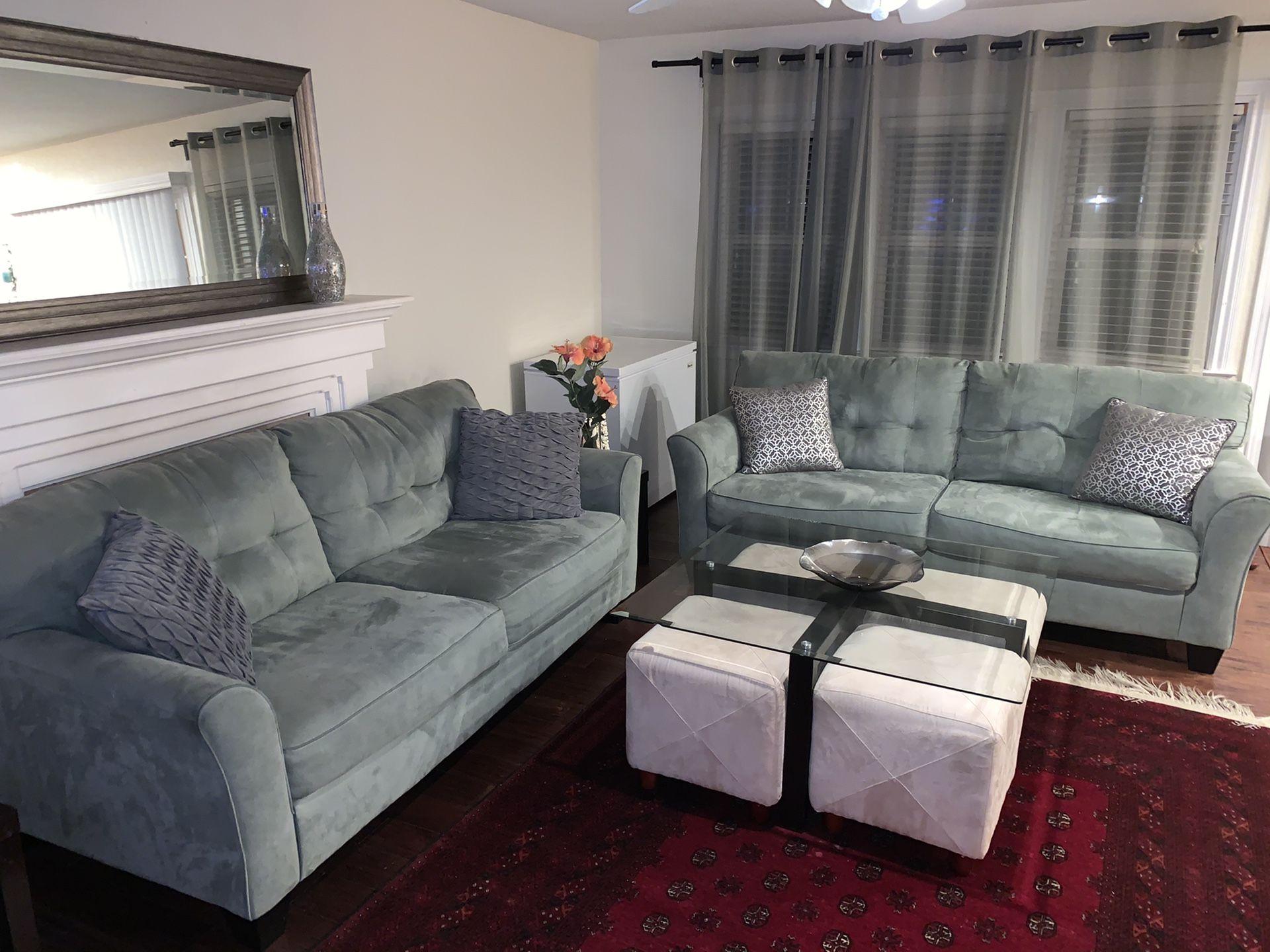Couch/Sofa set