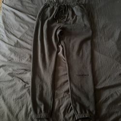 Fear of God Essentials black Sweatpants