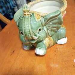 Plant Holder Elephants