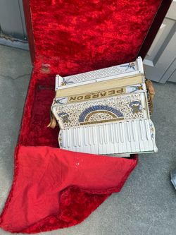 Pearson Piano Accordion with Case