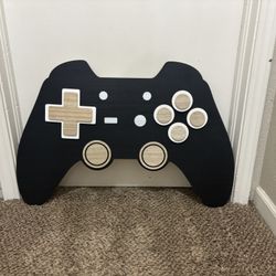 Wooden Wall PlayStation Controller Decor