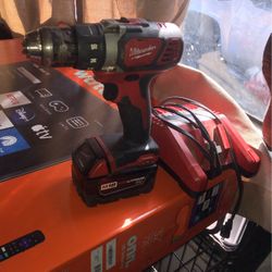 Milwaukee, M 18 drill