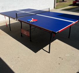 JOOLA Ping Pong Table – Foldable Regulation Size – Excellent Condition